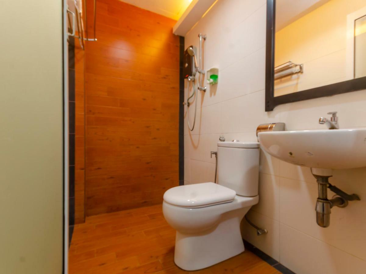 Oyo 1164 Hotel 906 Kota Laksamana Malacca エクステリア 写真