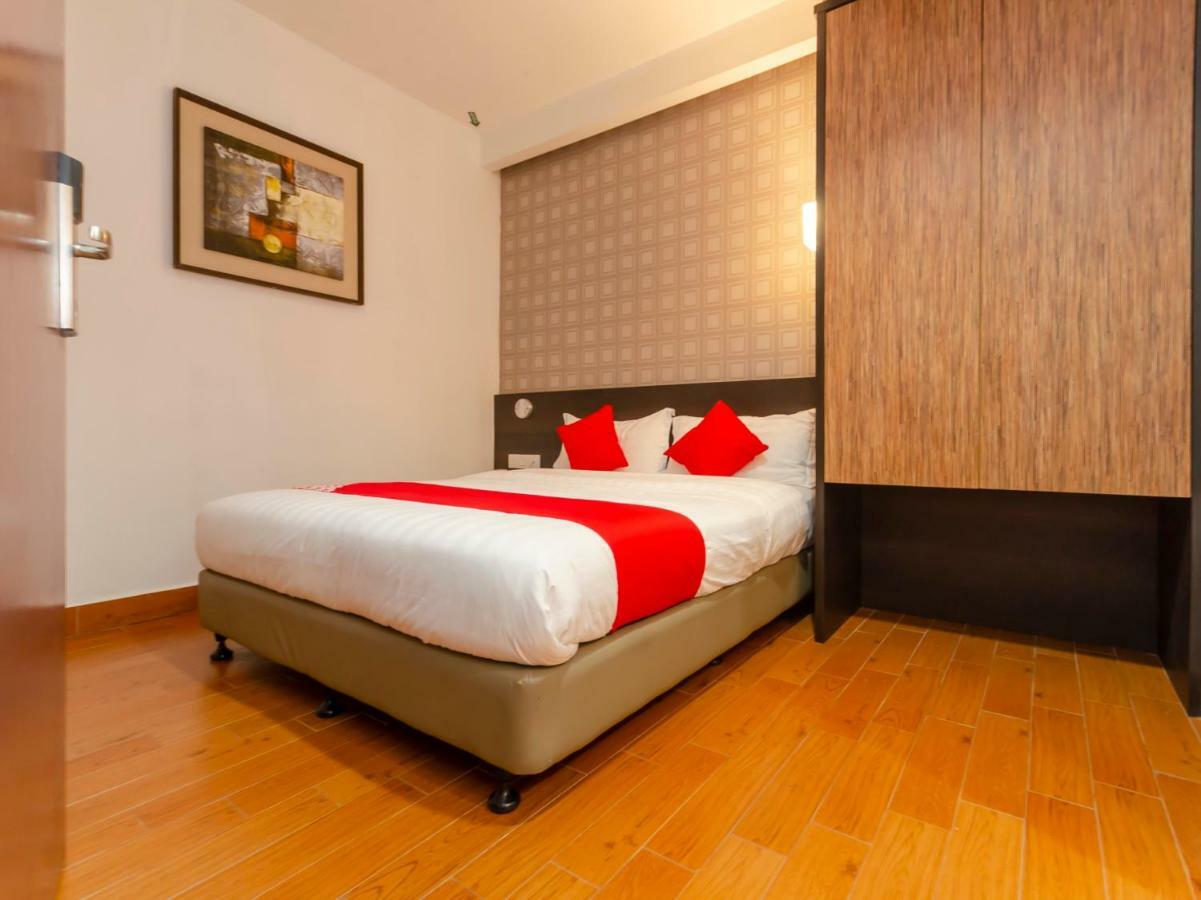 Oyo 1164 Hotel 906 Kota Laksamana Malacca エクステリア 写真